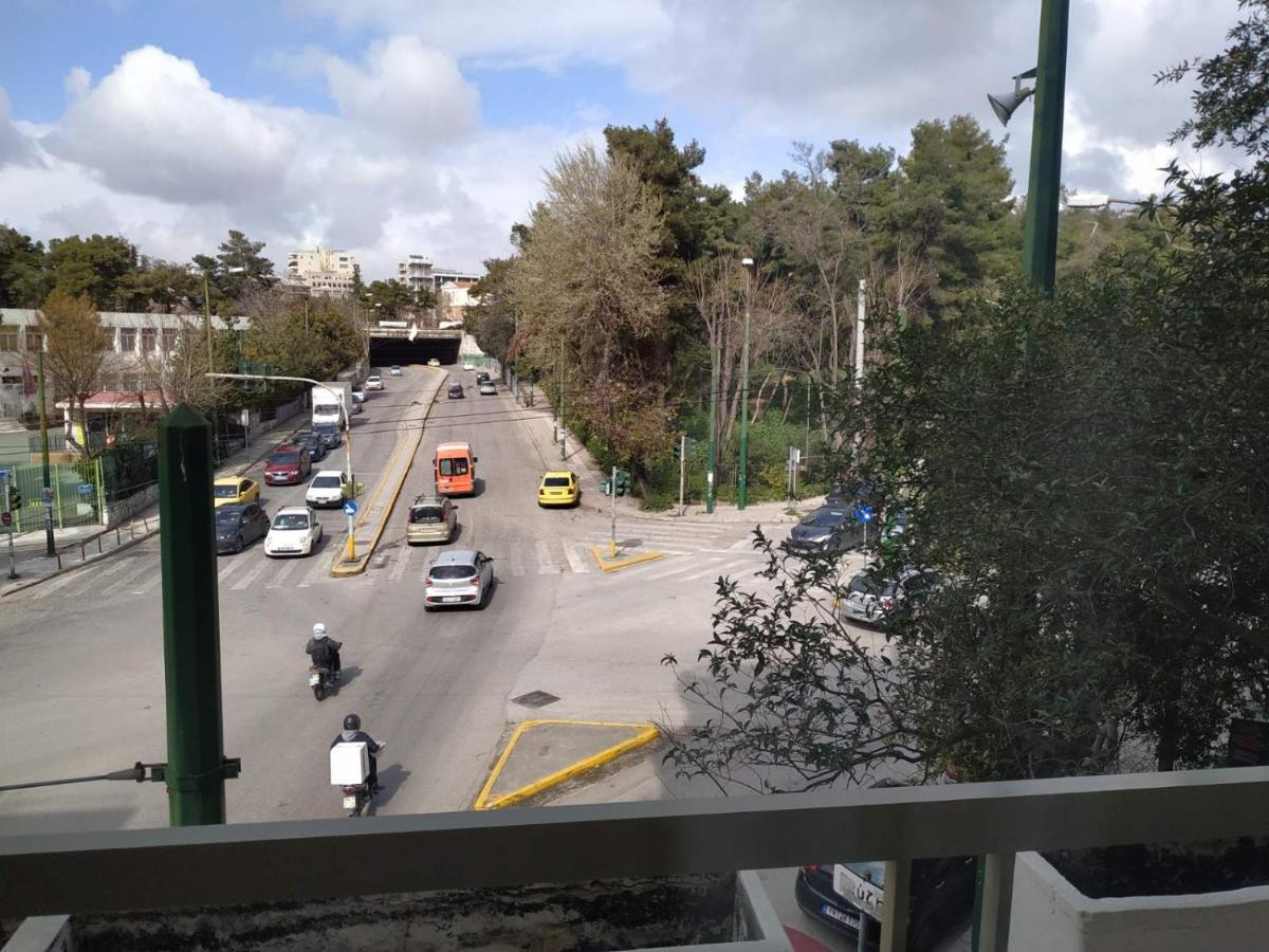 Fully Renovated, Family-Friendly Apartment, Next To A Huge Green Park, In Athens Center Eksteriør billede